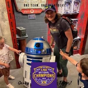 Meet your Posher, Jenna